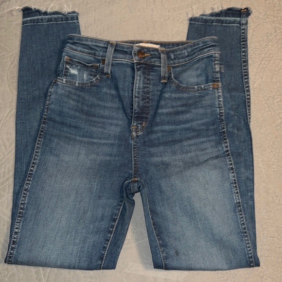 Madewell Curvy High Rise Skinny Jeans. Size 26. Great condition. - Picture 4 of 9